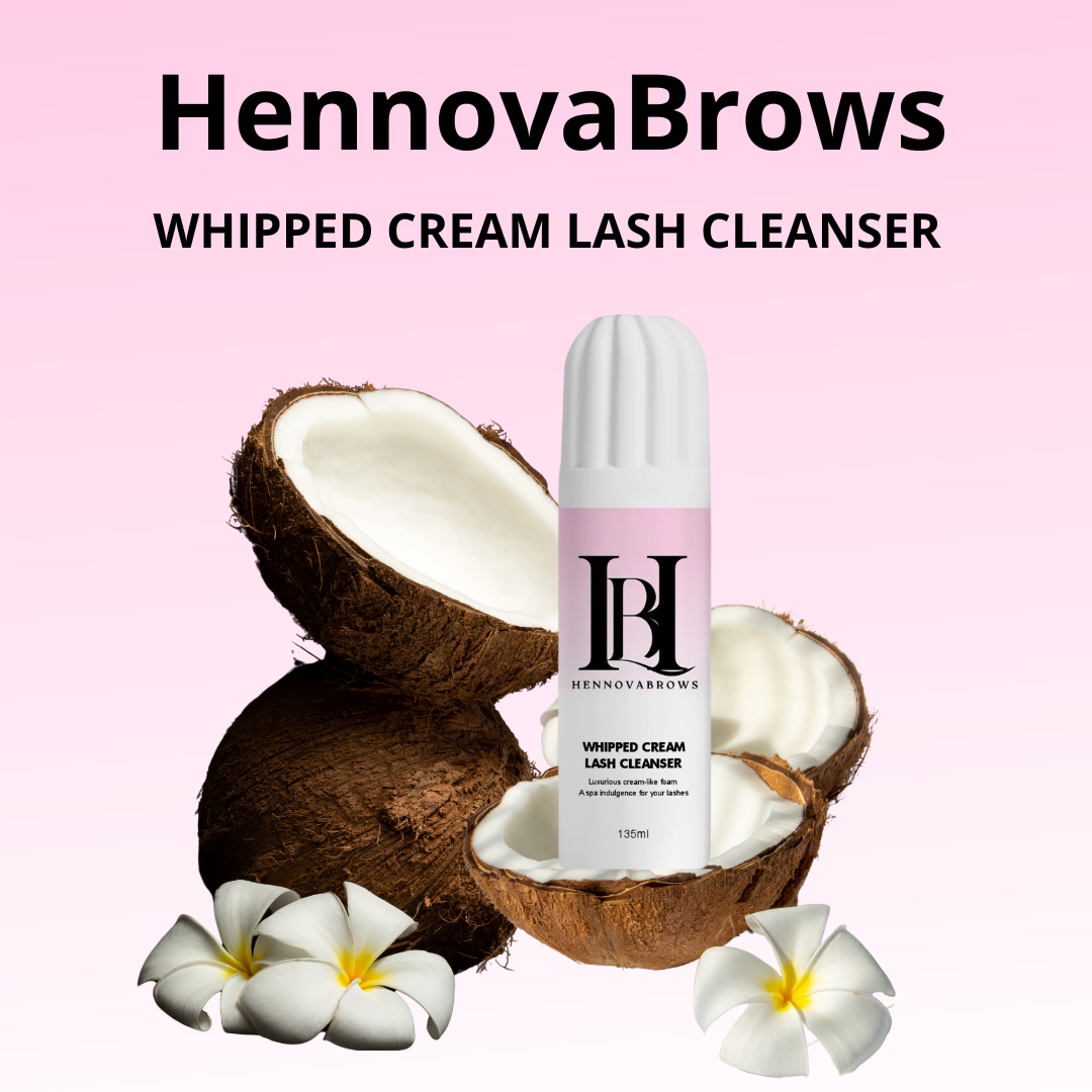 Whipped Cream Lash Cleanser – Espuma de Limpieza Suave y Efectiva 135 ml | Fórmula Profesional | HennovaBrows