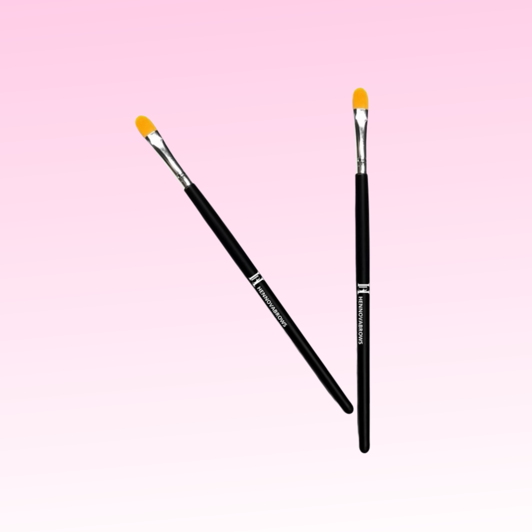 PINCEL PLANO DE CORRECION HENNOVABROWS