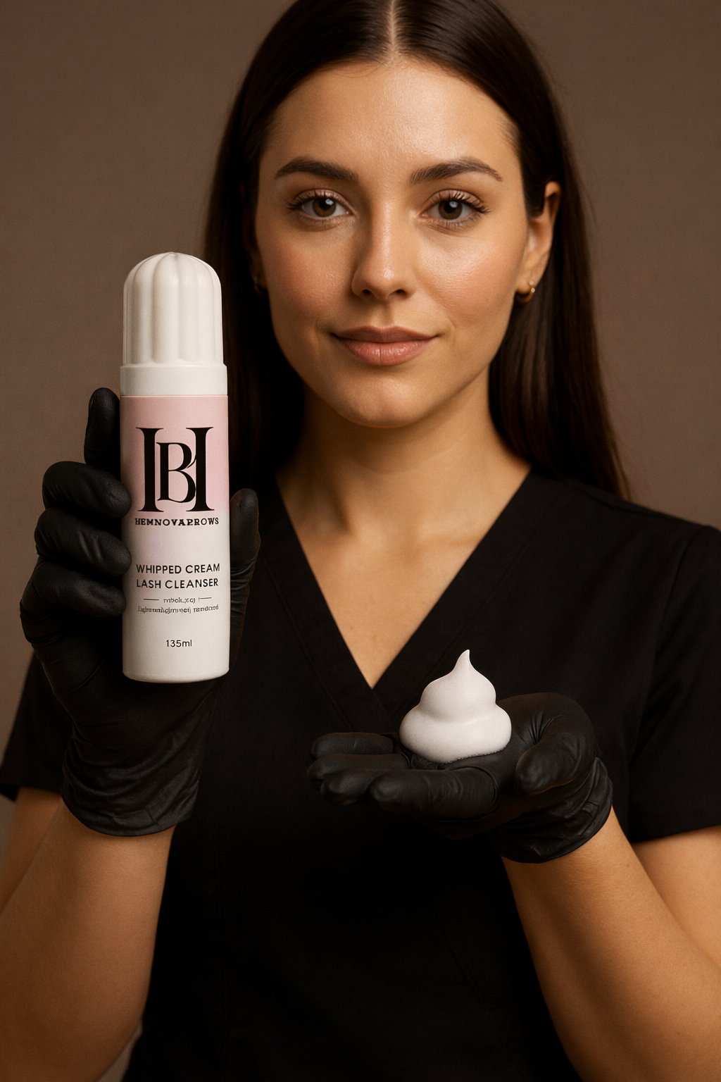 WHIPPE CREAM LASH CLEANSER 135ML PROFESSIONAL FORMULA/HENNOVABROWS