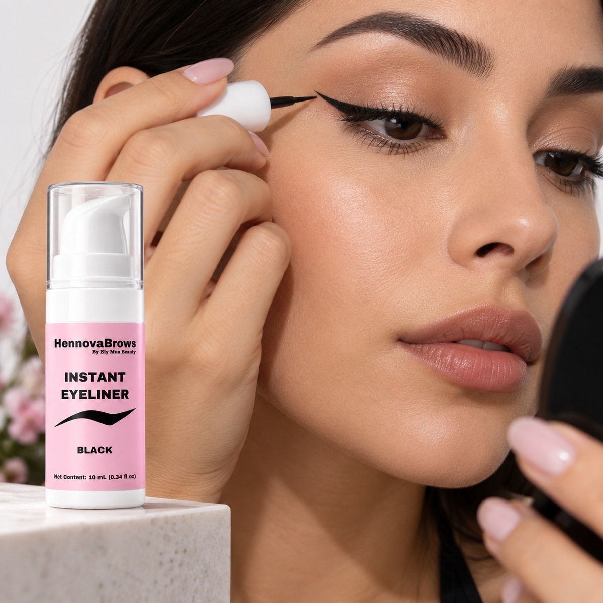 Hennova Eyeliner | Henna-Based Matte Liquid Liner 10 mL