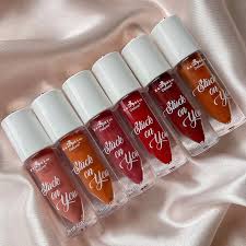 STUCK ON YOU PH-ADAPTING LIP COLOR